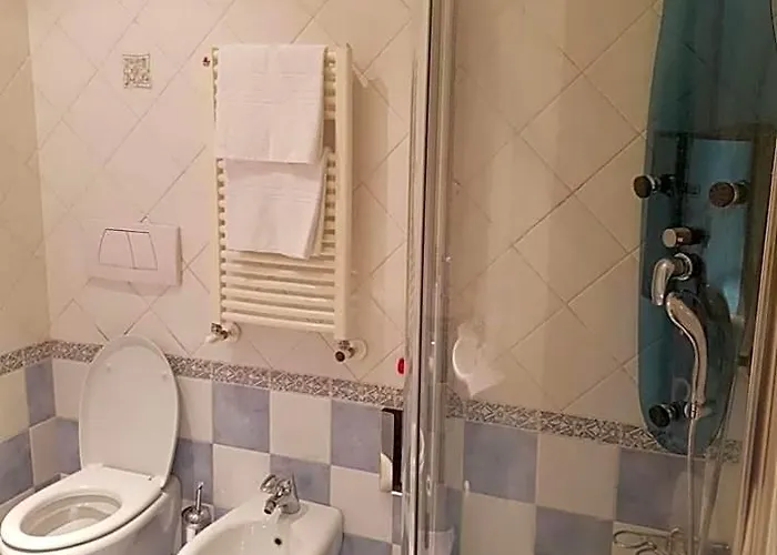 69 Manin Street Pensjonat